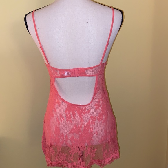 Victoria’s Secret size medium coral lace lingerie set - Picture 5 of 12